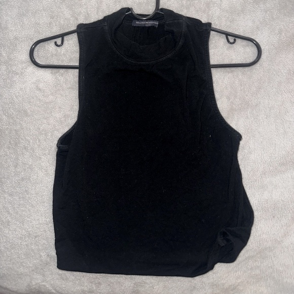 Brandy Melville Tops - brandy melville high neck top size M